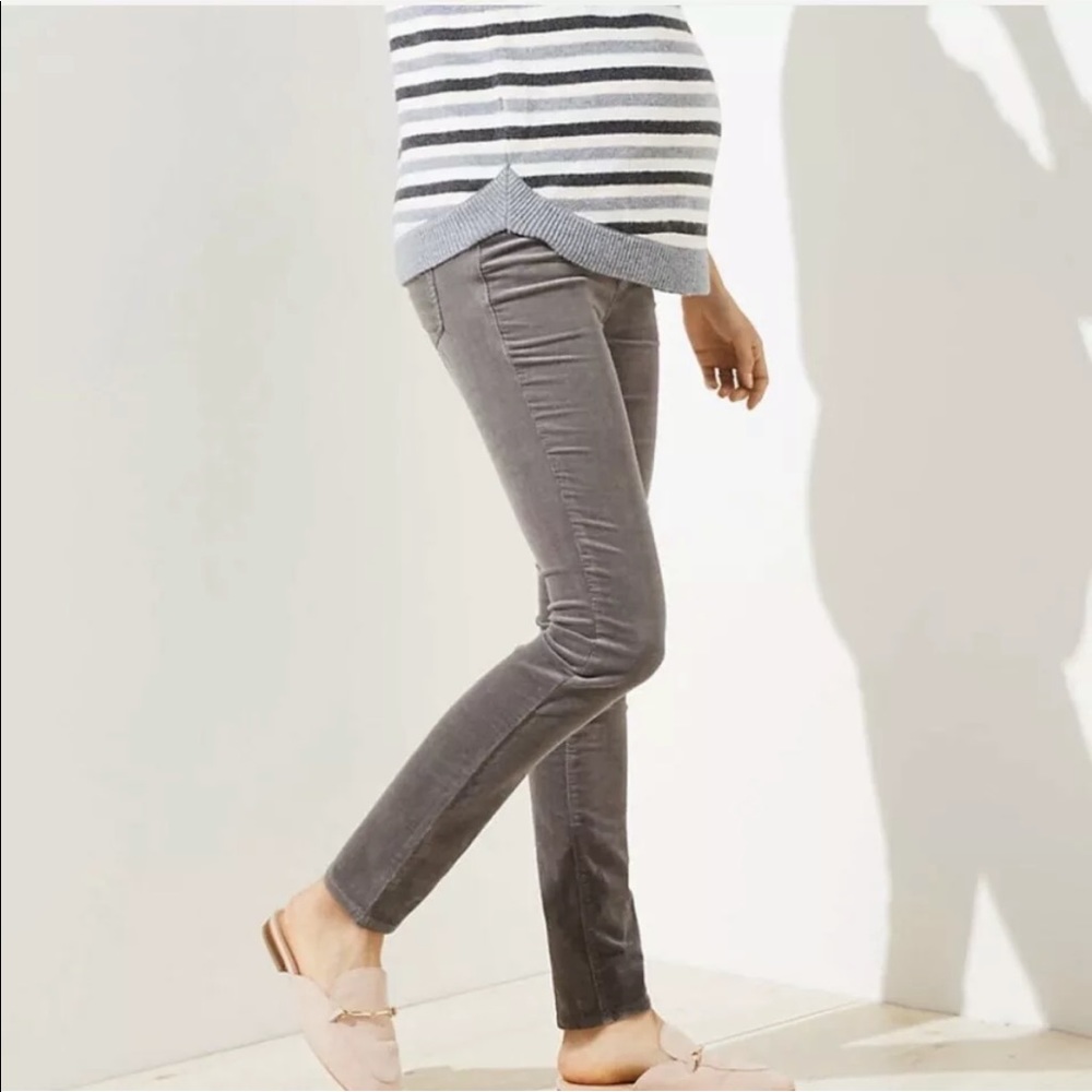 Loft Maternity Staple Grey Wash Skinny Crop Jeans